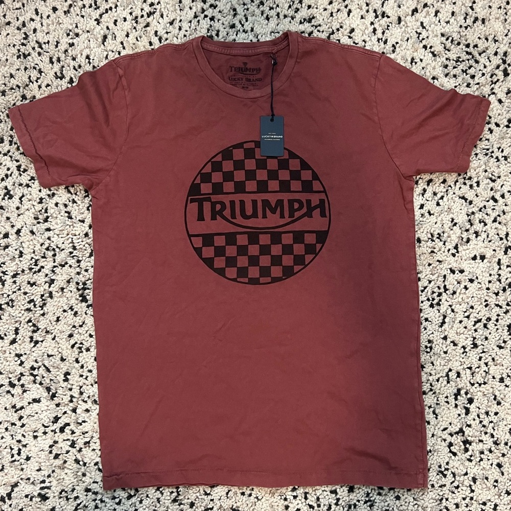 New with tags Lucky Brand graphic tee
